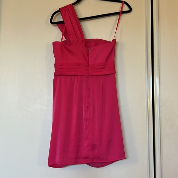 BCBGMAXAZRIA Barbie Pink One Shoulder Dress size 6 - Picture 6 of 7